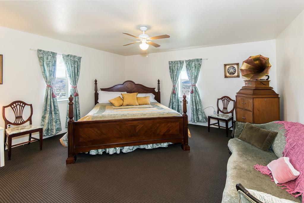 Virginia City Inn מראה חיצוני תמונה