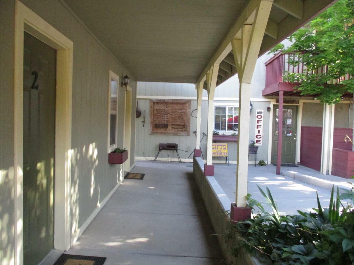 Virginia City Inn מראה חיצוני תמונה